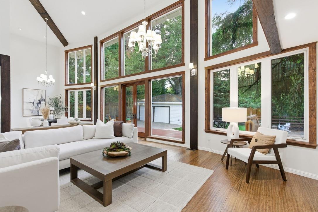 Detail Gallery Image 4 of 40 For 2250 Carmelita Dr, San Carlos,  CA 94070 - 4 Beds | 3 Baths