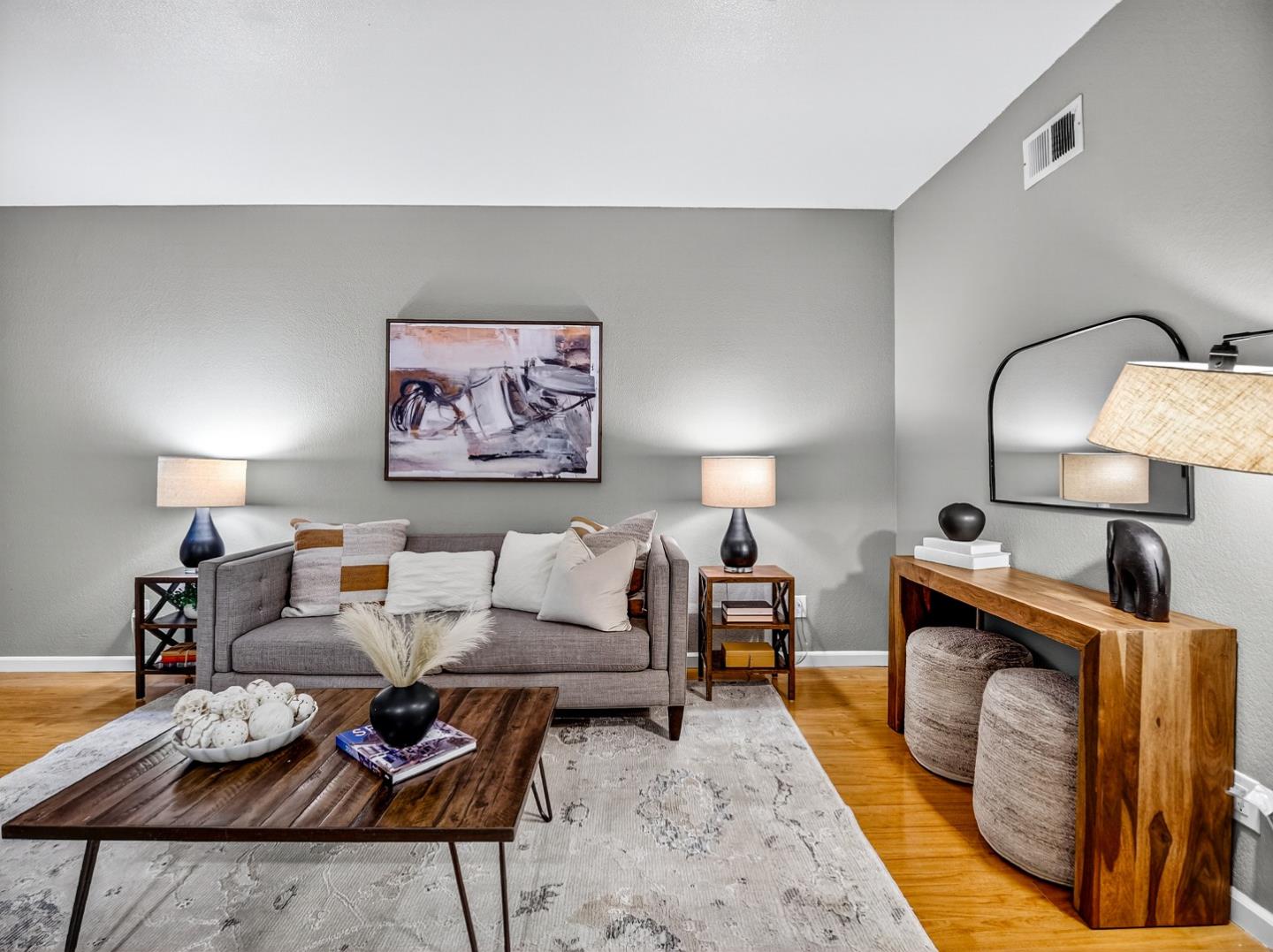 Detail Gallery Image 20 of 46 For 425 Kenbrook Cir, San Jose,  CA 95111 - 2 Beds | 2 Baths