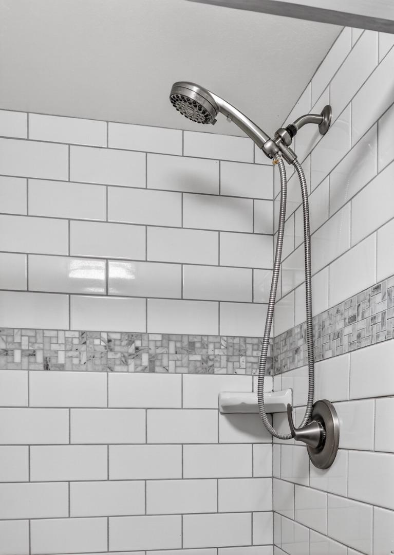 Detail Gallery Image 30 of 46 For 425 Kenbrook Cir, San Jose,  CA 95111 - 2 Beds | 2 Baths