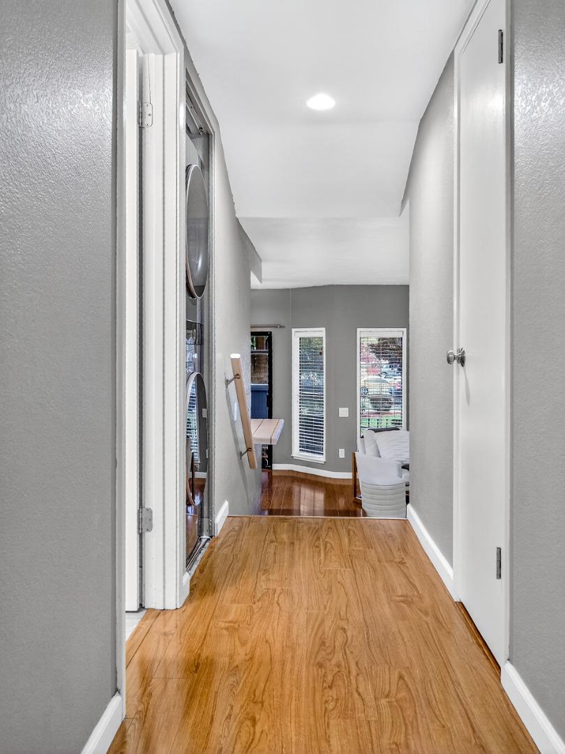 Detail Gallery Image 36 of 46 For 425 Kenbrook Cir, San Jose,  CA 95111 - 2 Beds | 2 Baths