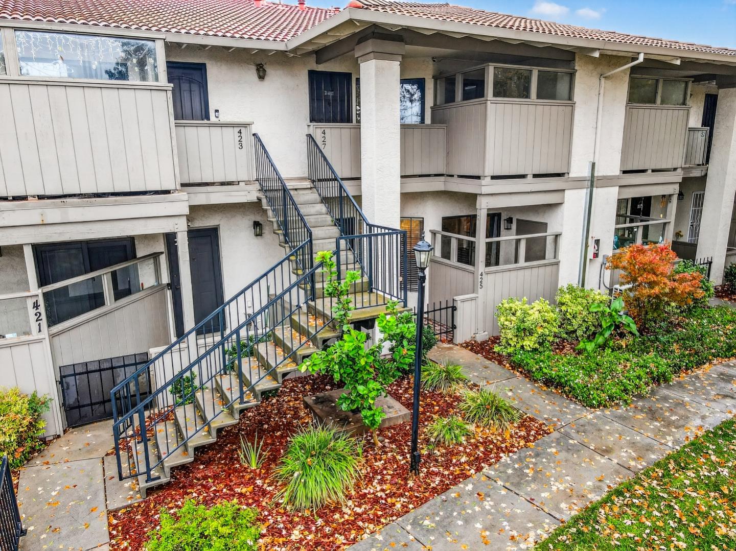 Detail Gallery Image 38 of 46 For 425 Kenbrook Cir, San Jose,  CA 95111 - 2 Beds | 2 Baths