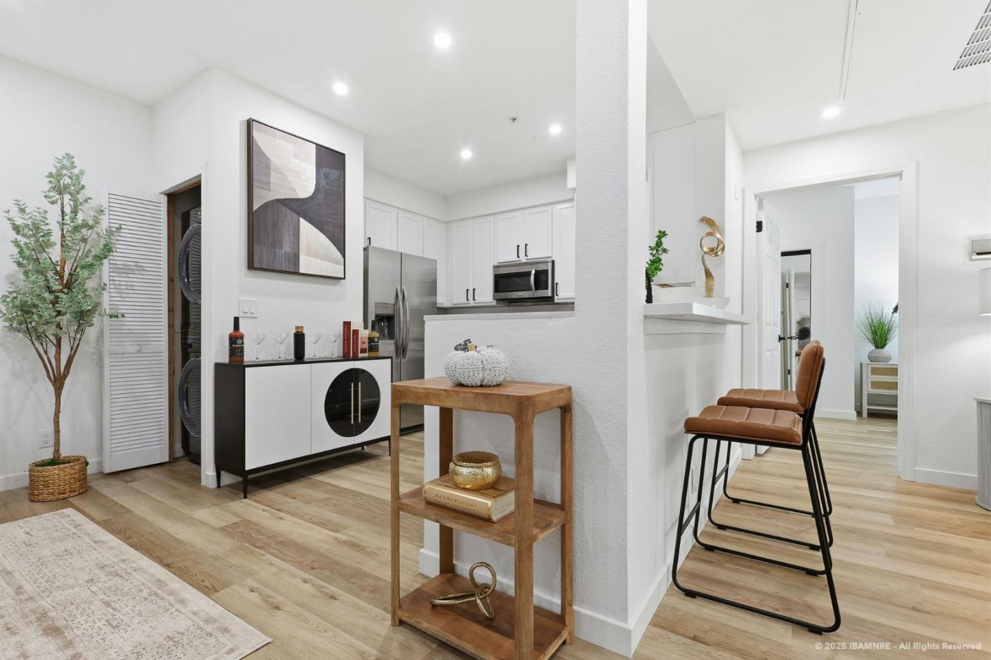 Detail Gallery Image 10 of 73 For 1400 El Camino Real #125,  South San Francisco,  CA 94080 - 2 Beds | 2 Baths