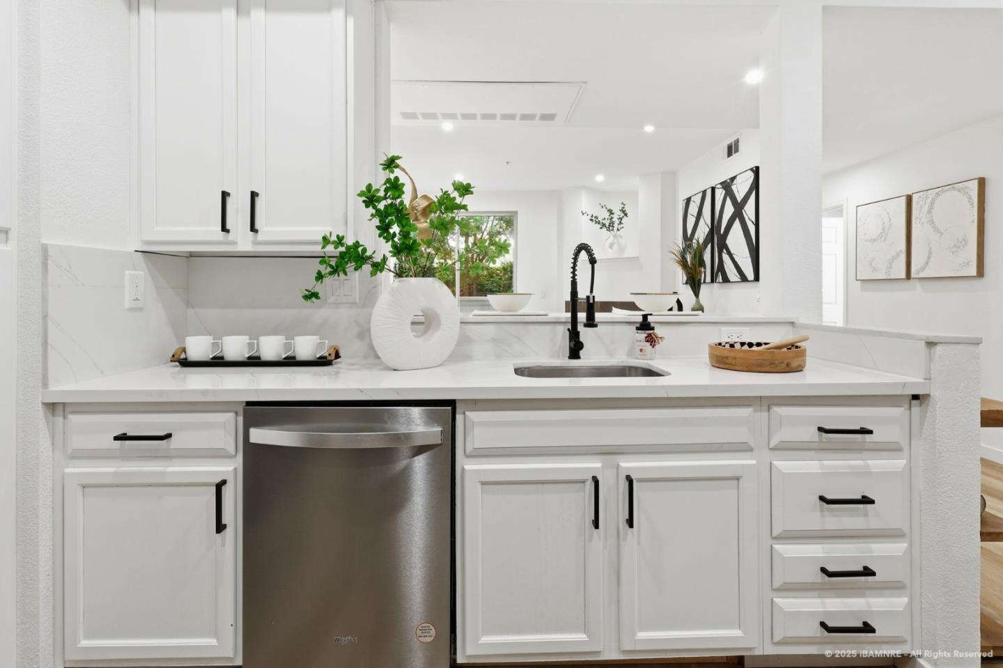 Detail Gallery Image 20 of 73 For 1400 El Camino Real #125,  South San Francisco,  CA 94080 - 2 Beds | 2 Baths