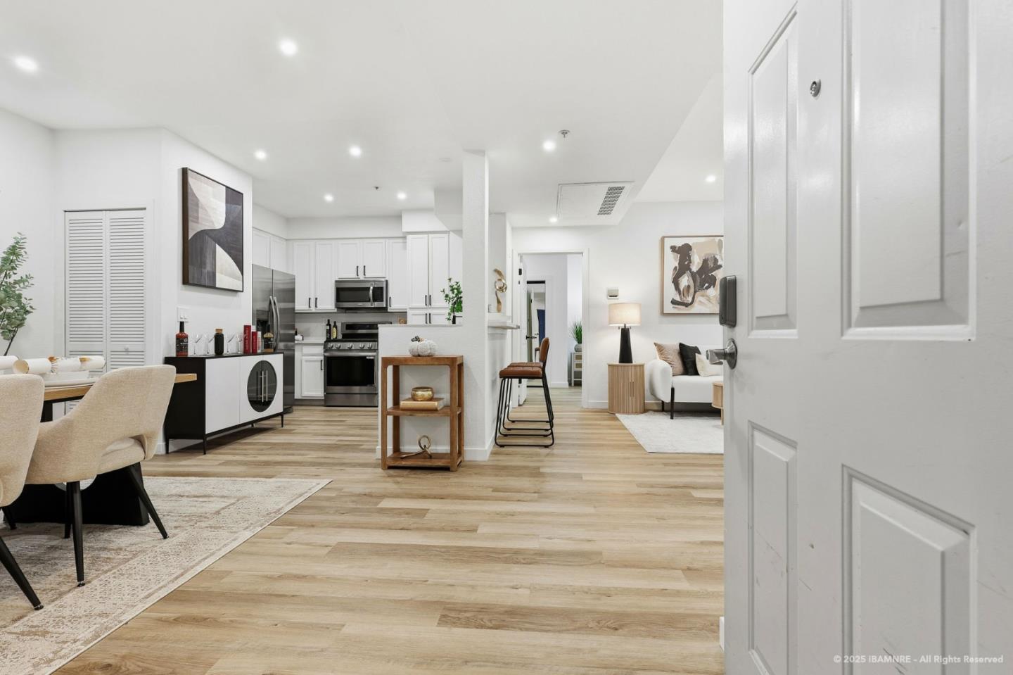 Detail Gallery Image 3 of 73 For 1400 El Camino Real #125,  South San Francisco,  CA 94080 - 2 Beds | 2 Baths