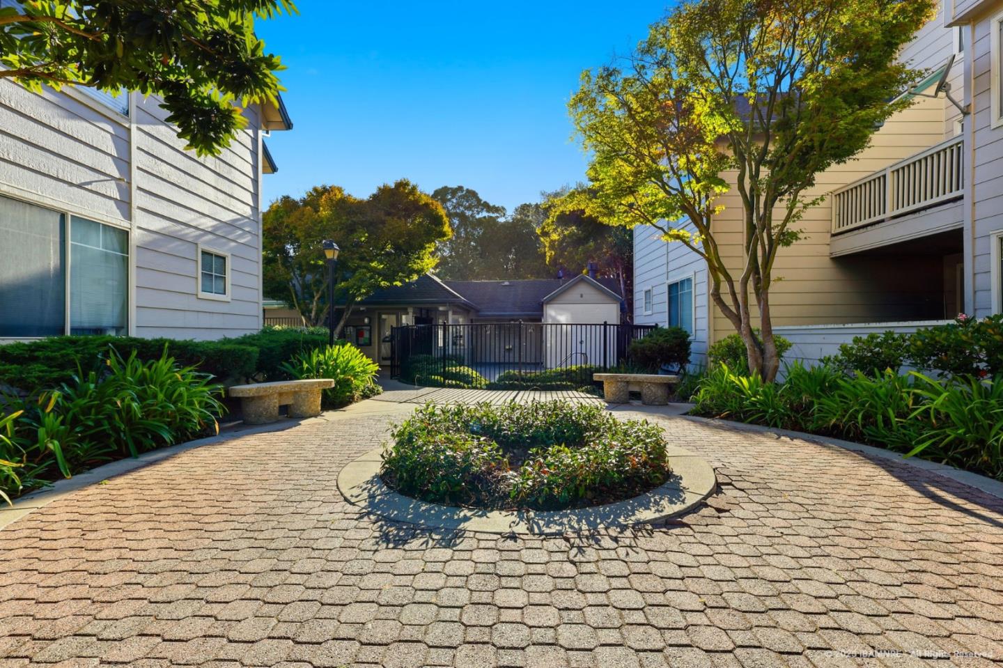 Detail Gallery Image 64 of 73 For 1400 El Camino Real #125,  South San Francisco,  CA 94080 - 2 Beds | 2 Baths