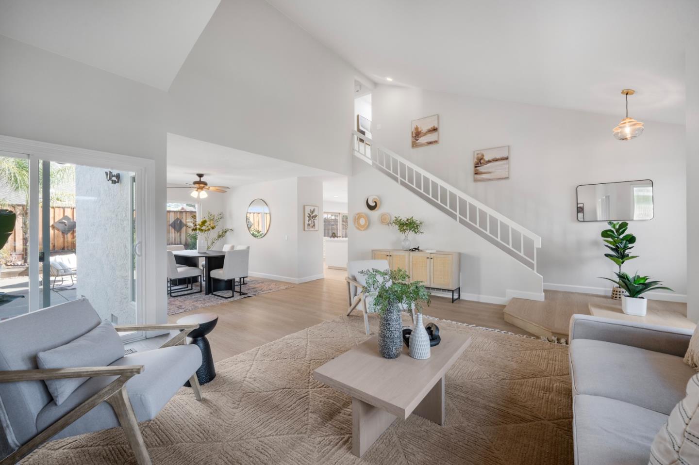 Detail Gallery Image 2 of 41 For 2195 Cimarron Ct, Morgan Hill,  CA 95037 - 5 Beds | 2/1 Baths