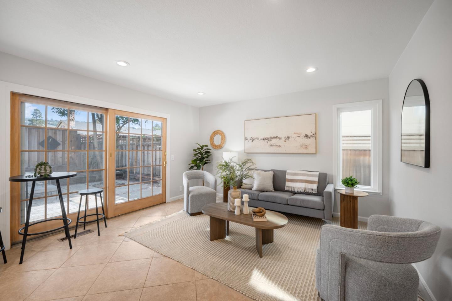 Detail Gallery Image 7 of 41 For 2195 Cimarron Ct, Morgan Hill,  CA 95037 - 5 Beds | 2/1 Baths