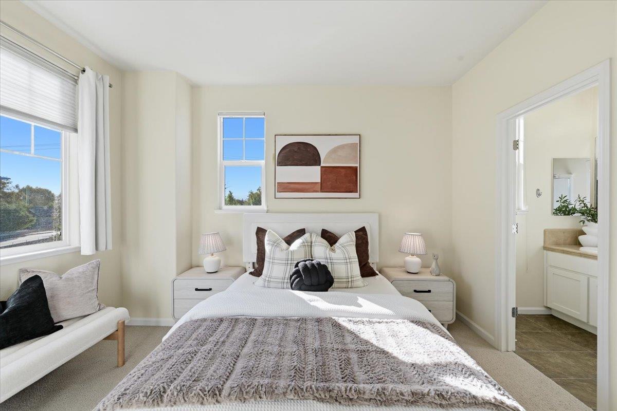 Detail Gallery Image 21 of 41 For 536 Almaden Walk Loop, San Jose,  CA 95125 - 2 Beds | 2/1 Baths
