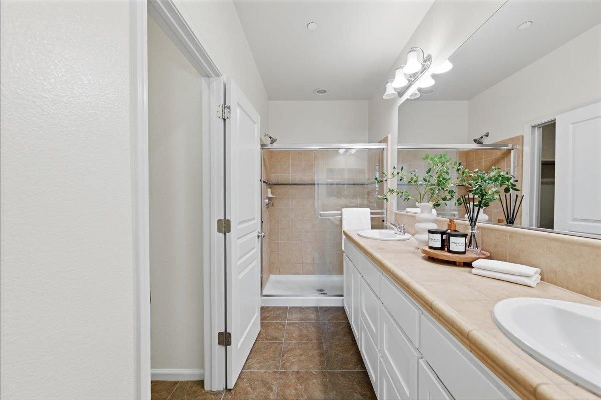 Detail Gallery Image 27 of 41 For 536 Almaden Walk Loop, San Jose,  CA 95125 - 2 Beds | 2/1 Baths