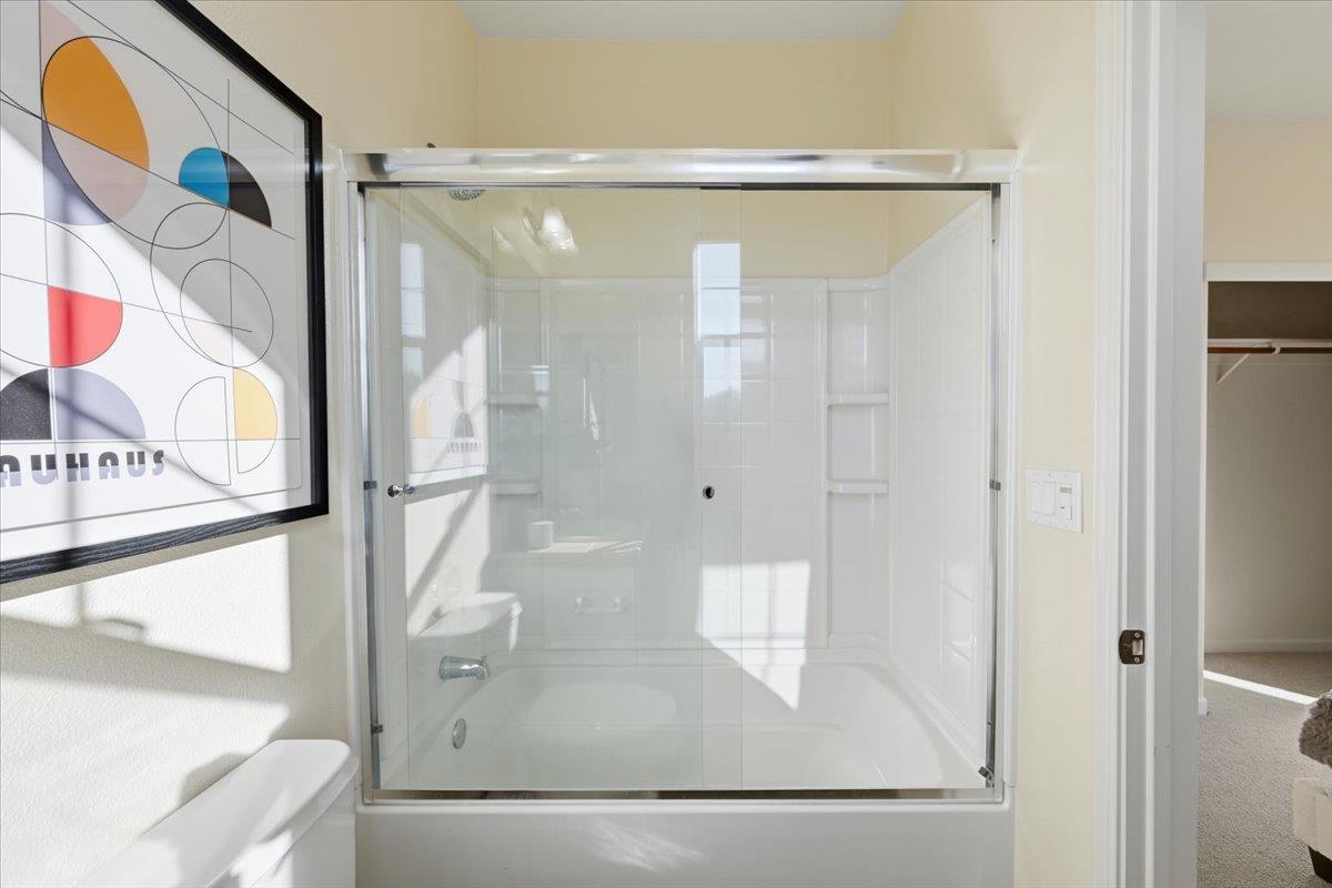 Detail Gallery Image 33 of 41 For 536 Almaden Walk Loop, San Jose,  CA 95125 - 2 Beds | 2/1 Baths