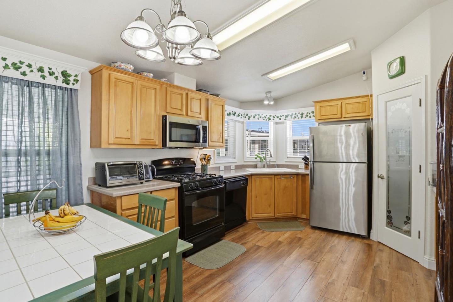 Detail Gallery Image 17 of 27 For 433 Sylvan Ave #134,  Mountain View,  CA 94041 - 2 Beds | 2 Baths