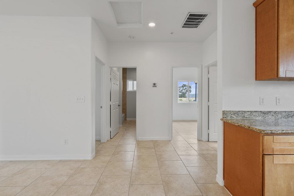 Detail Gallery Image 15 of 47 For 11 11 Walker Lane  Ca, Greenfield,  CA 93927 - 4 Beds | 2/1 Baths