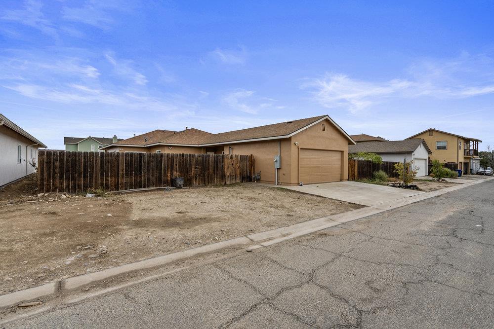 Detail Gallery Image 38 of 47 For 11 11 Walker Lane  Ca, Greenfield,  CA 93927 - 4 Beds | 2/1 Baths