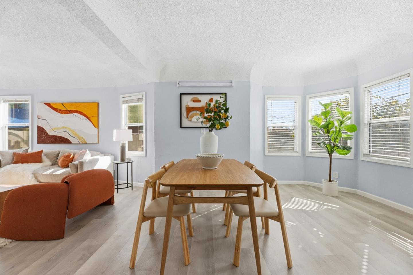 Detail Gallery Image 14 of 40 For 2504 E 24th St, Oakland,  CA 94601 - 4 Beds | 3 Baths