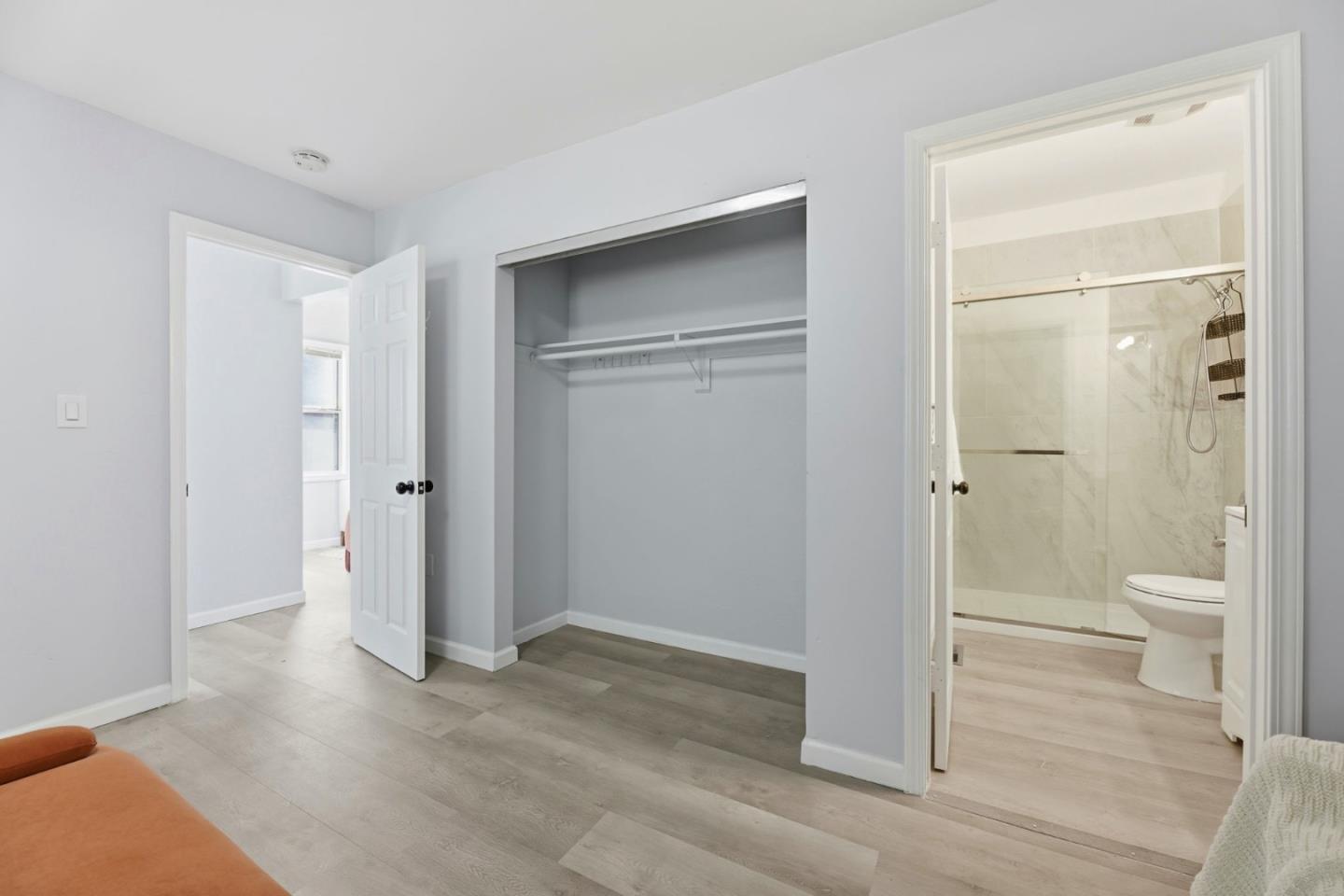 Detail Gallery Image 20 of 40 For 2504 E 24th St, Oakland,  CA 94601 - 4 Beds | 3 Baths