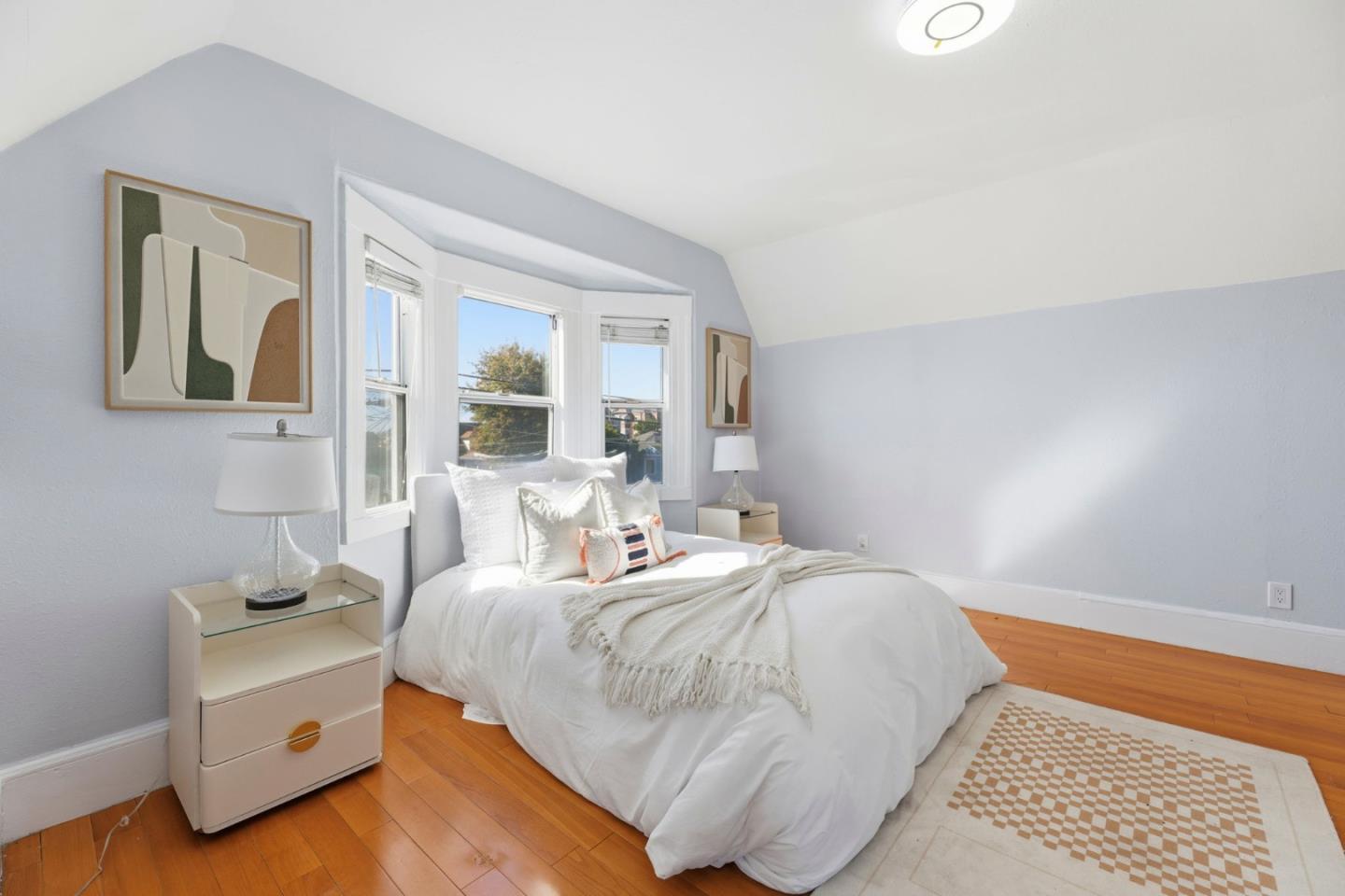 Detail Gallery Image 27 of 40 For 2504 E 24th St, Oakland,  CA 94601 - 4 Beds | 3 Baths