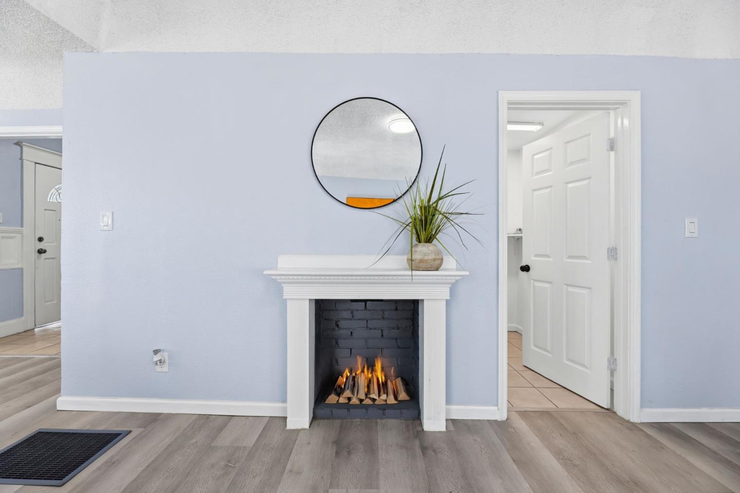 Detail Gallery Image 5 of 40 For 2504 E 24th St, Oakland,  CA 94601 - 4 Beds | 3 Baths