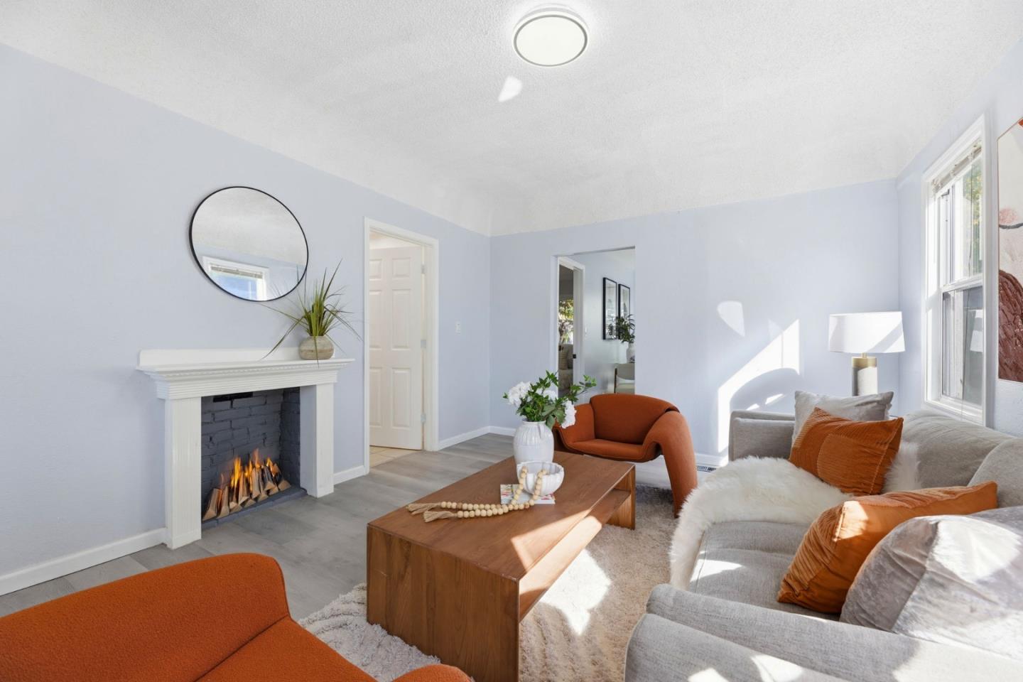 Detail Gallery Image 6 of 40 For 2504 E 24th St, Oakland,  CA 94601 - 4 Beds | 3 Baths