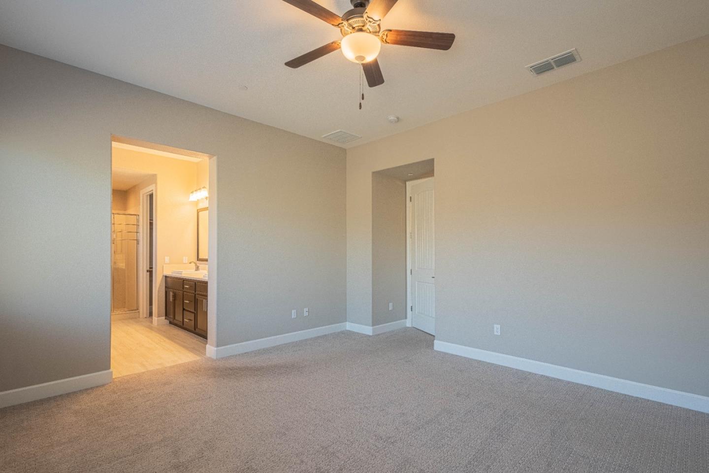 Detail Gallery Image 25 of 45 For 1357 Sunridge Dr, Hollister,  CA 95023 - 4 Beds | 3/1 Baths