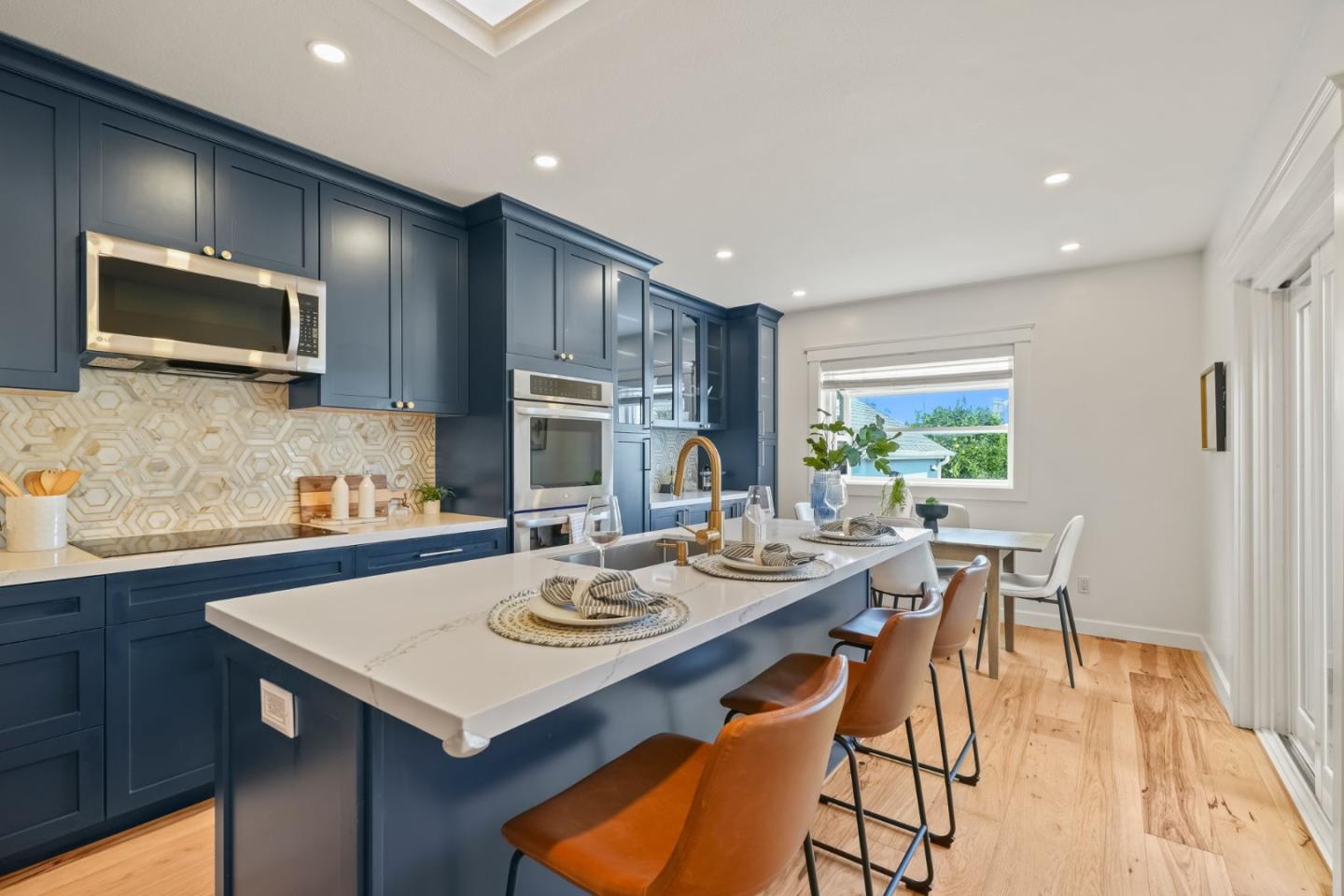 Detail Gallery Image 6 of 30 For 621 S Humboldt St, San Mateo,  CA 94402 - 3 Beds | 2 Baths