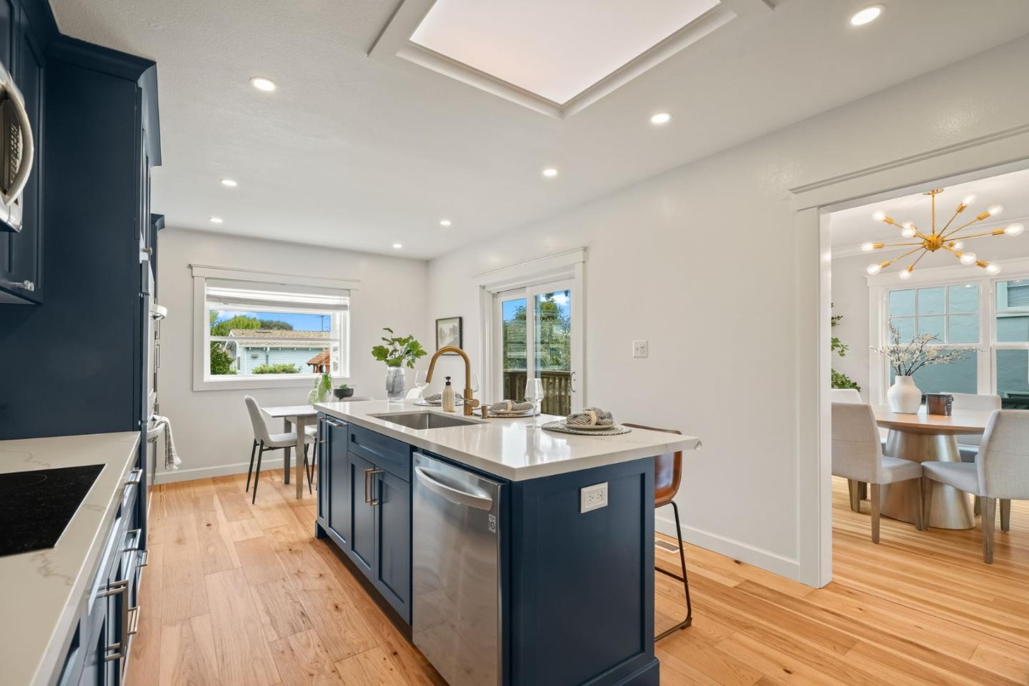 Detail Gallery Image 7 of 30 For 621 S Humboldt St, San Mateo,  CA 94402 - 3 Beds | 2 Baths