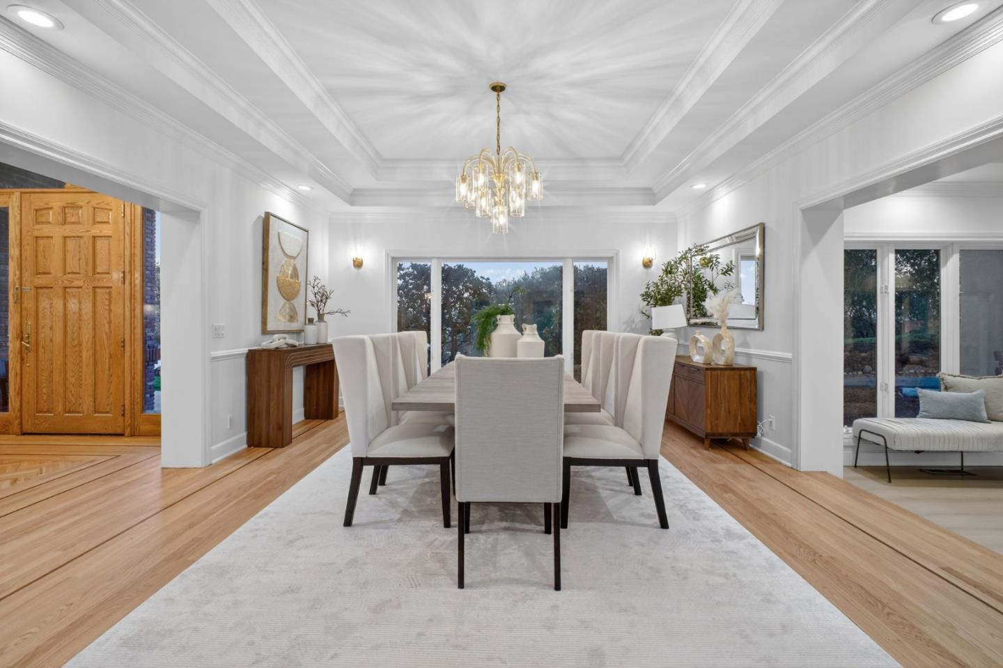 Detail Gallery Image 11 of 76 For 22334 Regnart Rd, Cupertino,  CA 95014 - 5 Beds | 3/1 Baths