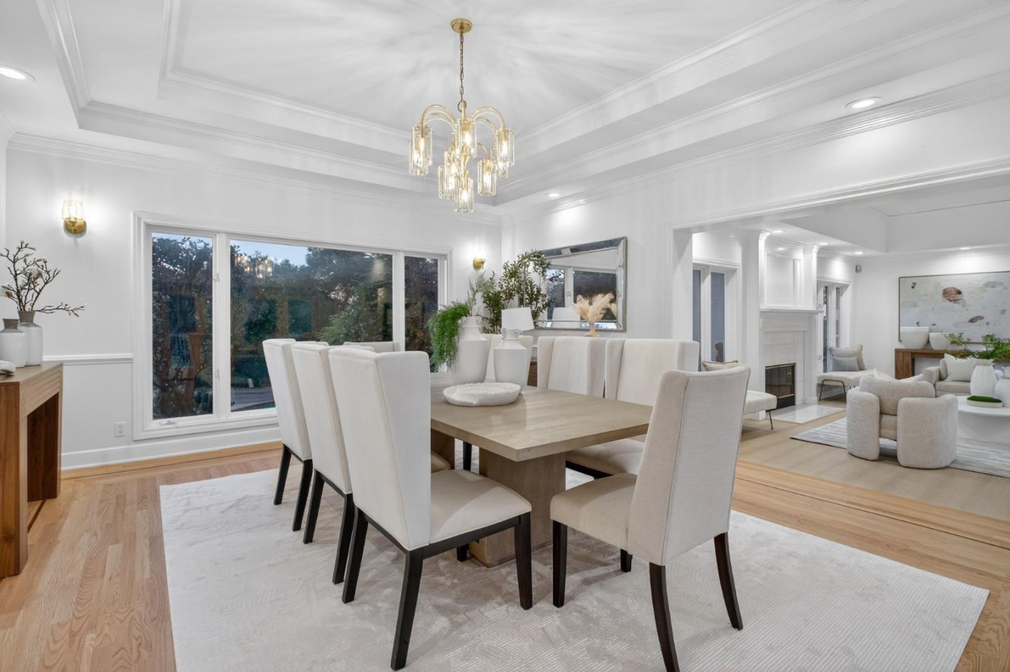 Detail Gallery Image 12 of 76 For 22334 Regnart Rd, Cupertino,  CA 95014 - 5 Beds | 3/1 Baths