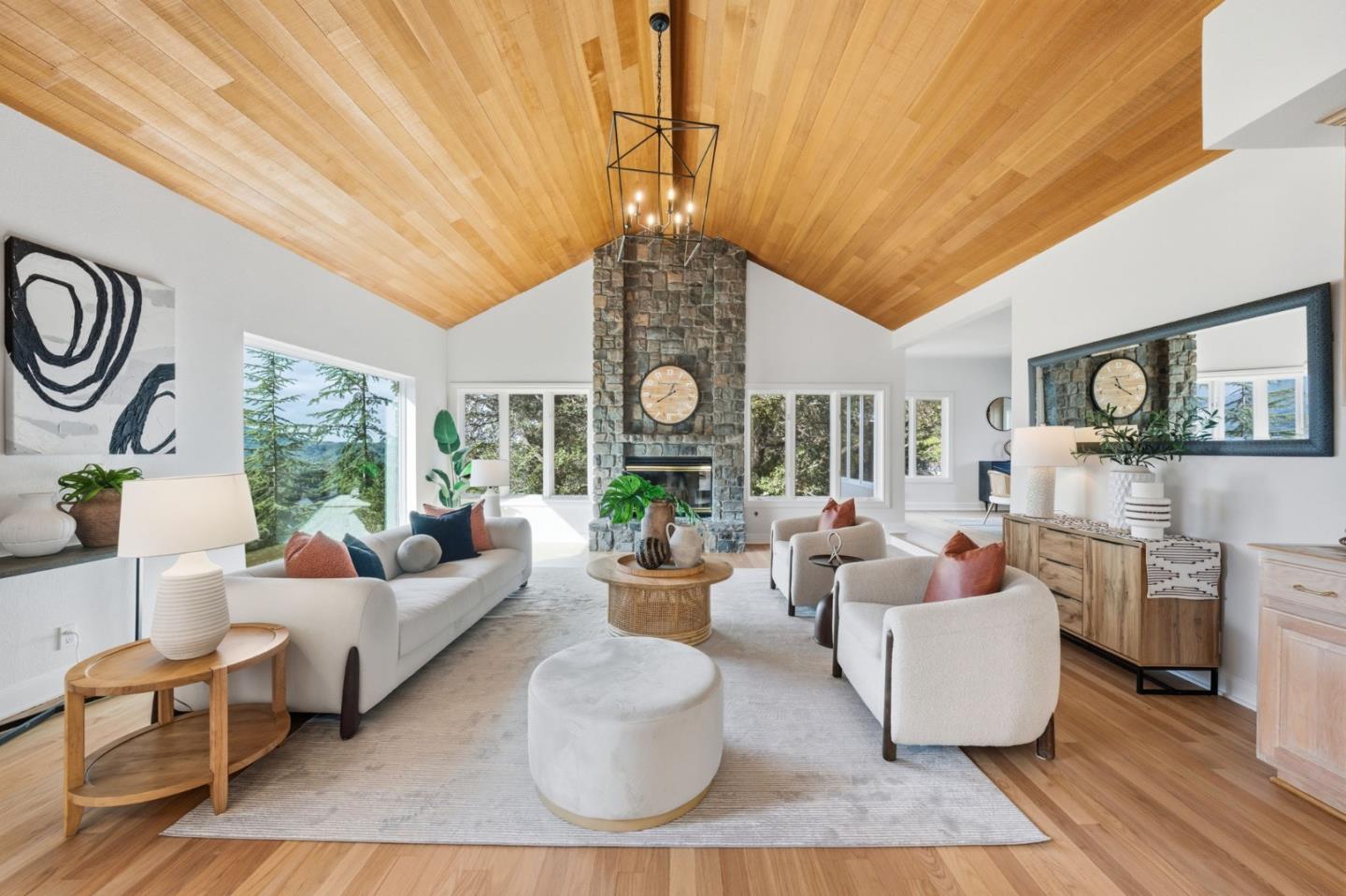 Detail Gallery Image 24 of 76 For 22334 Regnart Rd, Cupertino,  CA 95014 - 5 Beds | 3/1 Baths