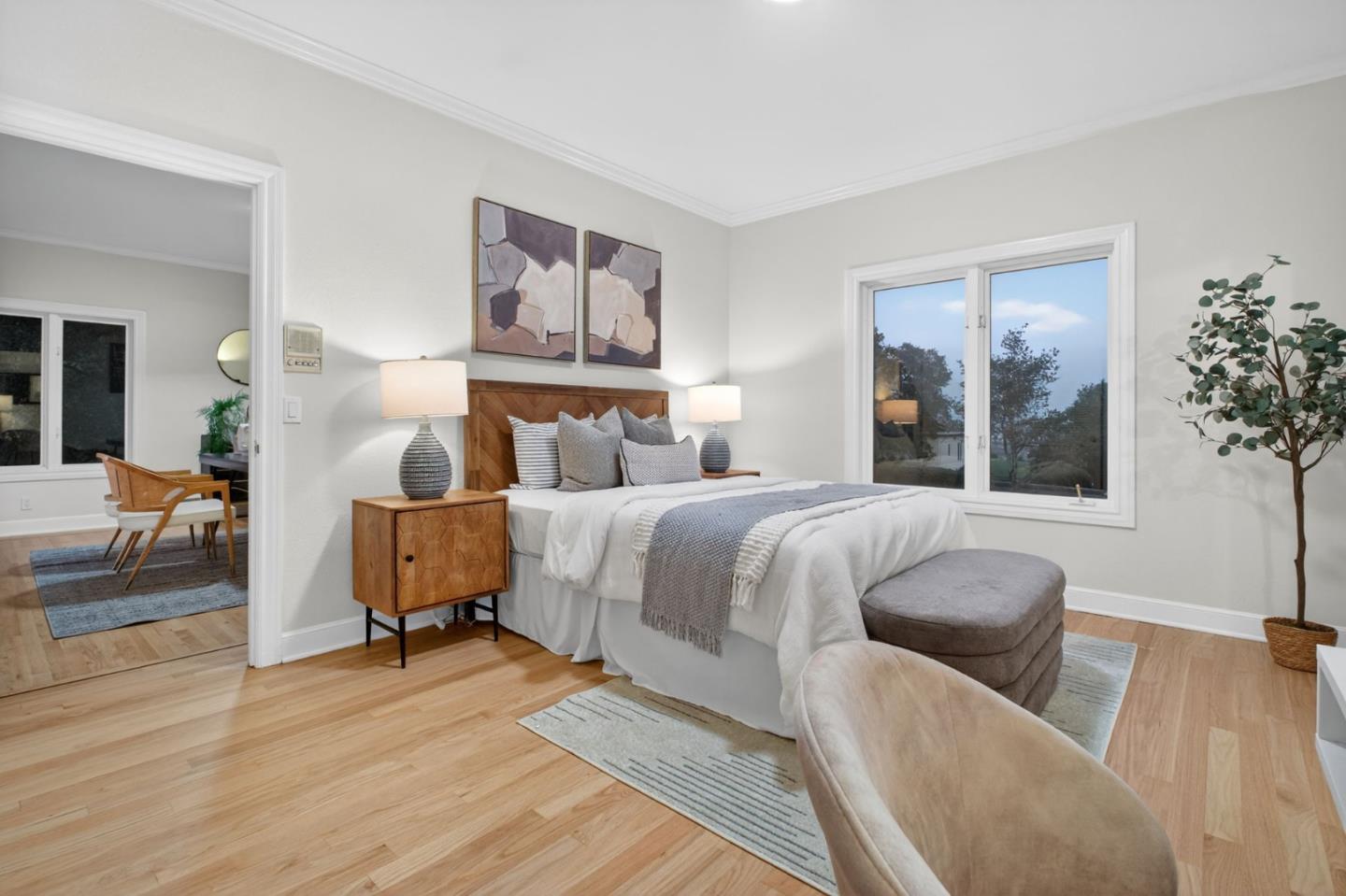 Detail Gallery Image 31 of 76 For 22334 Regnart Rd, Cupertino,  CA 95014 - 5 Beds | 3/1 Baths