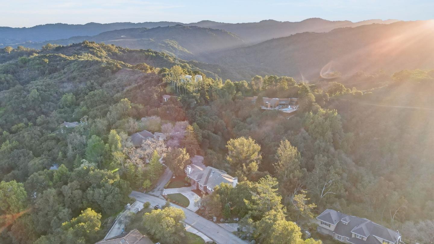 Detail Gallery Image 64 of 76 For 22334 Regnart Rd, Cupertino,  CA 95014 - 5 Beds | 3/1 Baths