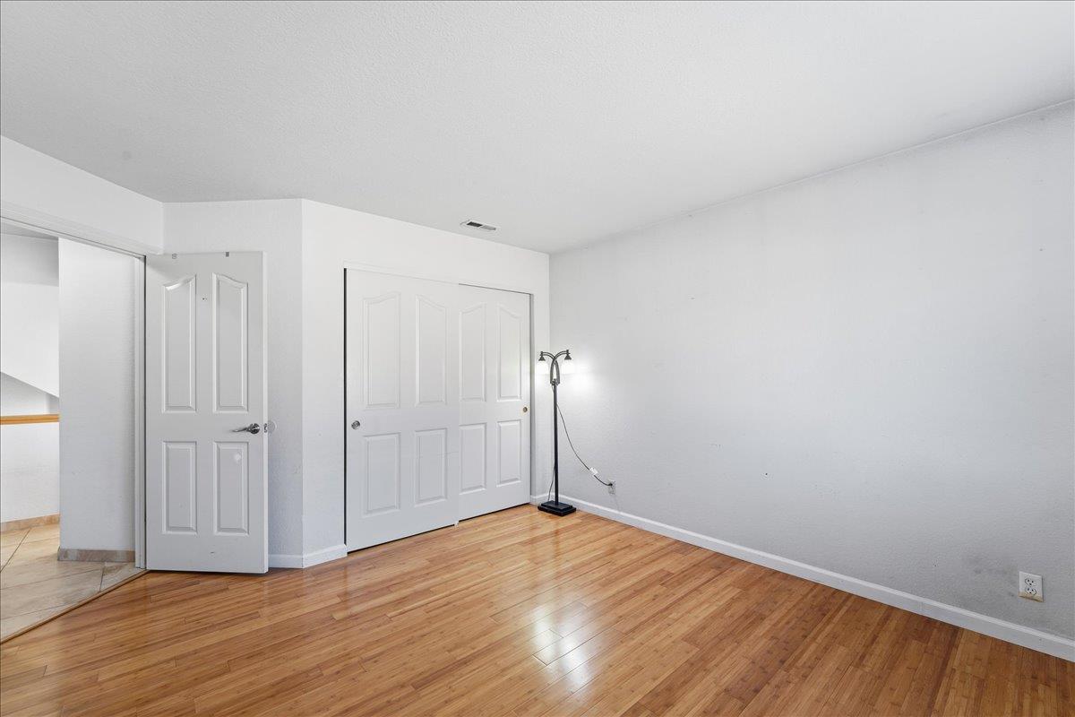 Detail Gallery Image 19 of 31 For 215 June Ct, Watsonville,  CA 95076 - 4 Beds | 2/1 Baths