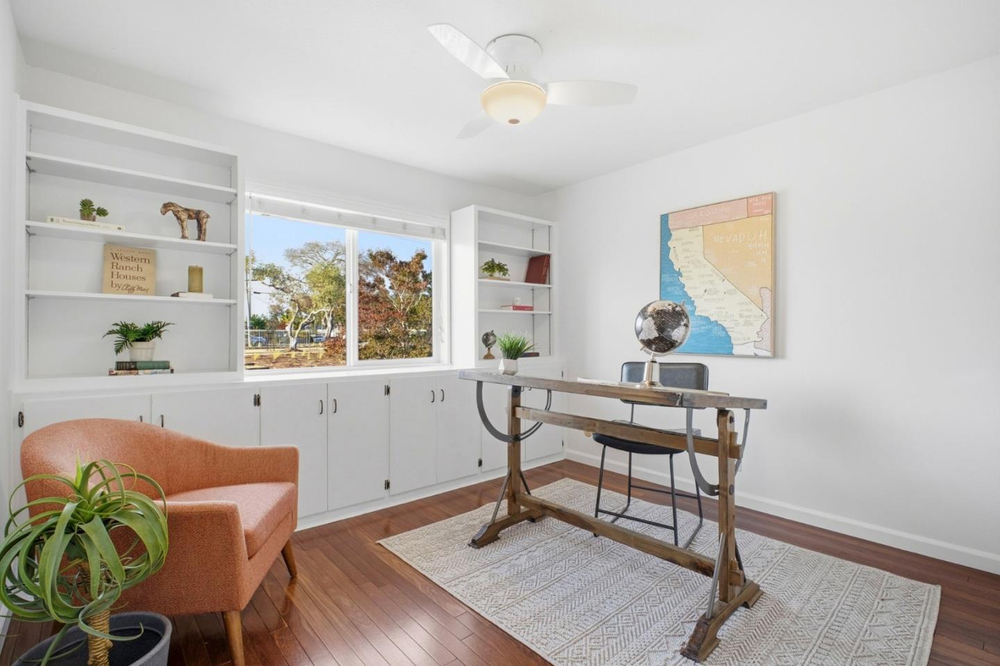 Detail Gallery Image 24 of 38 For 25067 Oakridge Ct, Hayward,  CA 94541 - 3 Beds | 2/1 Baths