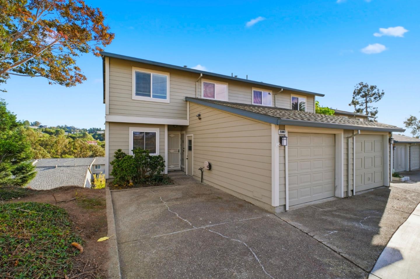 Detail Gallery Image 35 of 38 For 25067 Oakridge Ct, Hayward,  CA 94541 - 3 Beds | 2/1 Baths