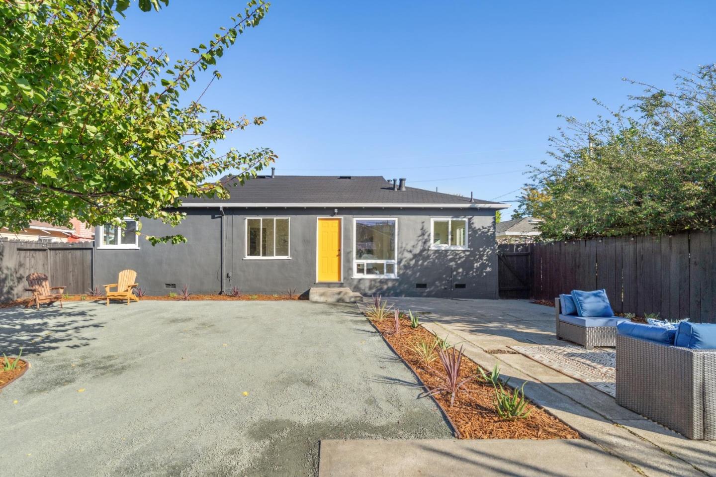 Detail Gallery Image 44 of 47 For 17221 via Estrella, San Lorenzo,  CA 94580 - 3 Beds | 1 Baths