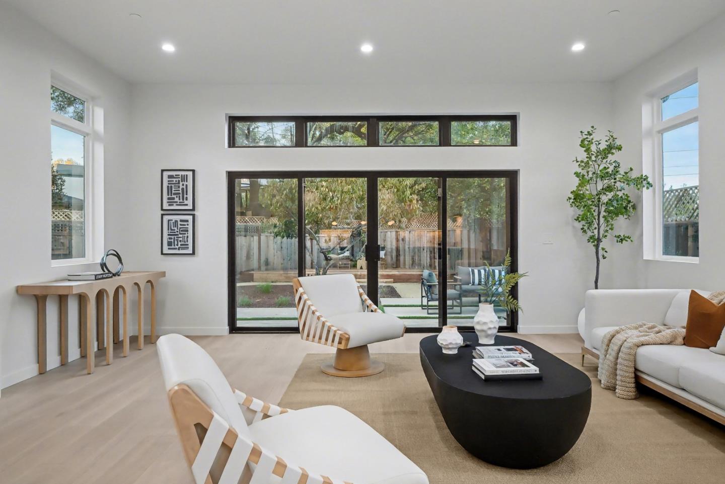 Detail Gallery Image 18 of 61 For 1125 Plymouth Dr, Sunnyvale,  CA 94087 - 4 Beds | 3 Baths