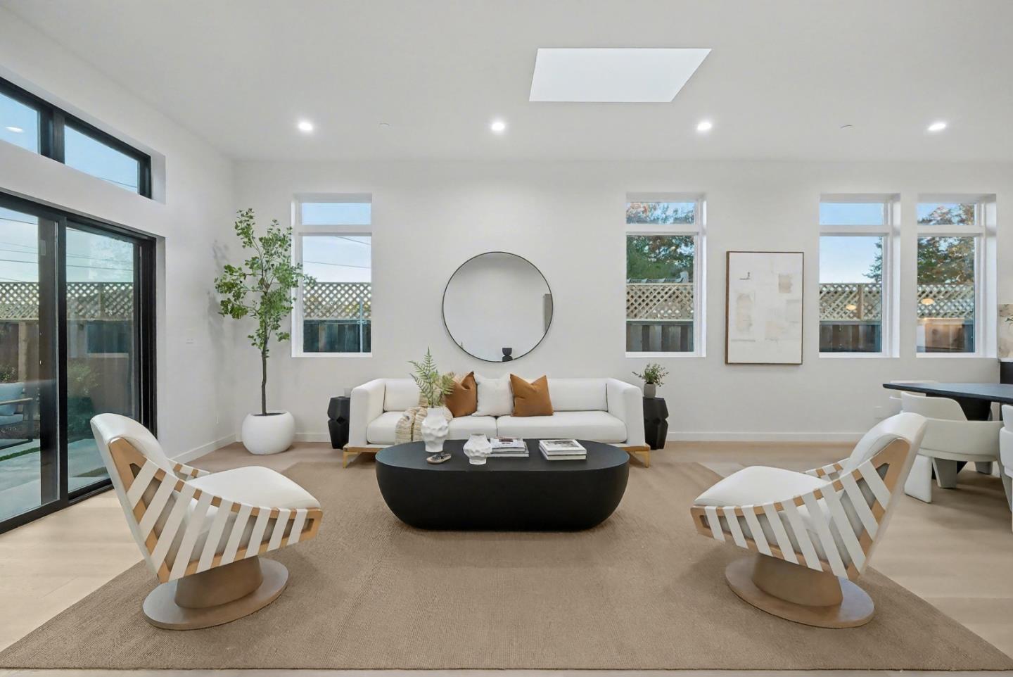 Detail Gallery Image 19 of 61 For 1125 Plymouth Dr, Sunnyvale,  CA 94087 - 4 Beds | 3 Baths