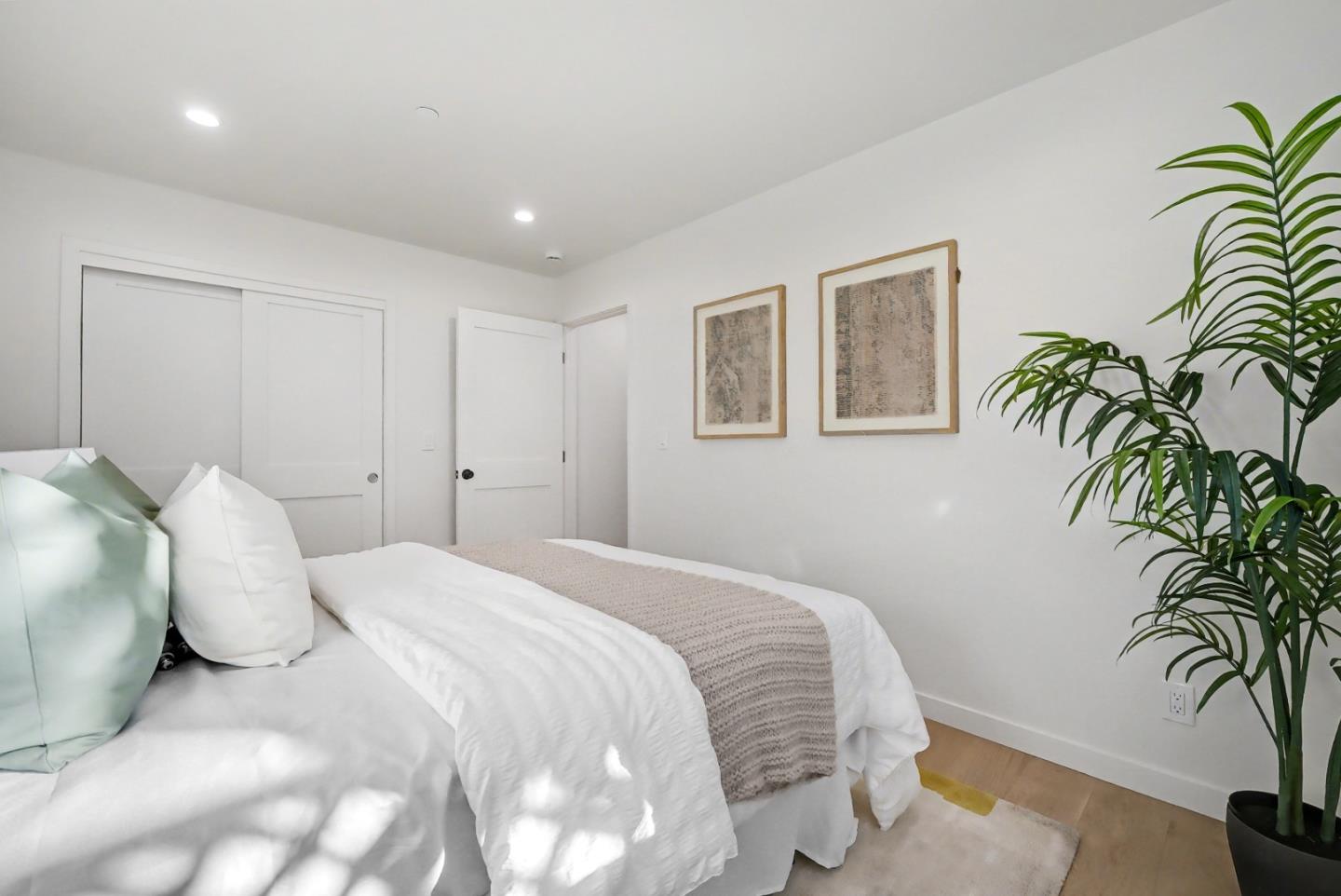 Detail Gallery Image 30 of 61 For 1125 Plymouth Dr, Sunnyvale,  CA 94087 - 4 Beds | 3 Baths