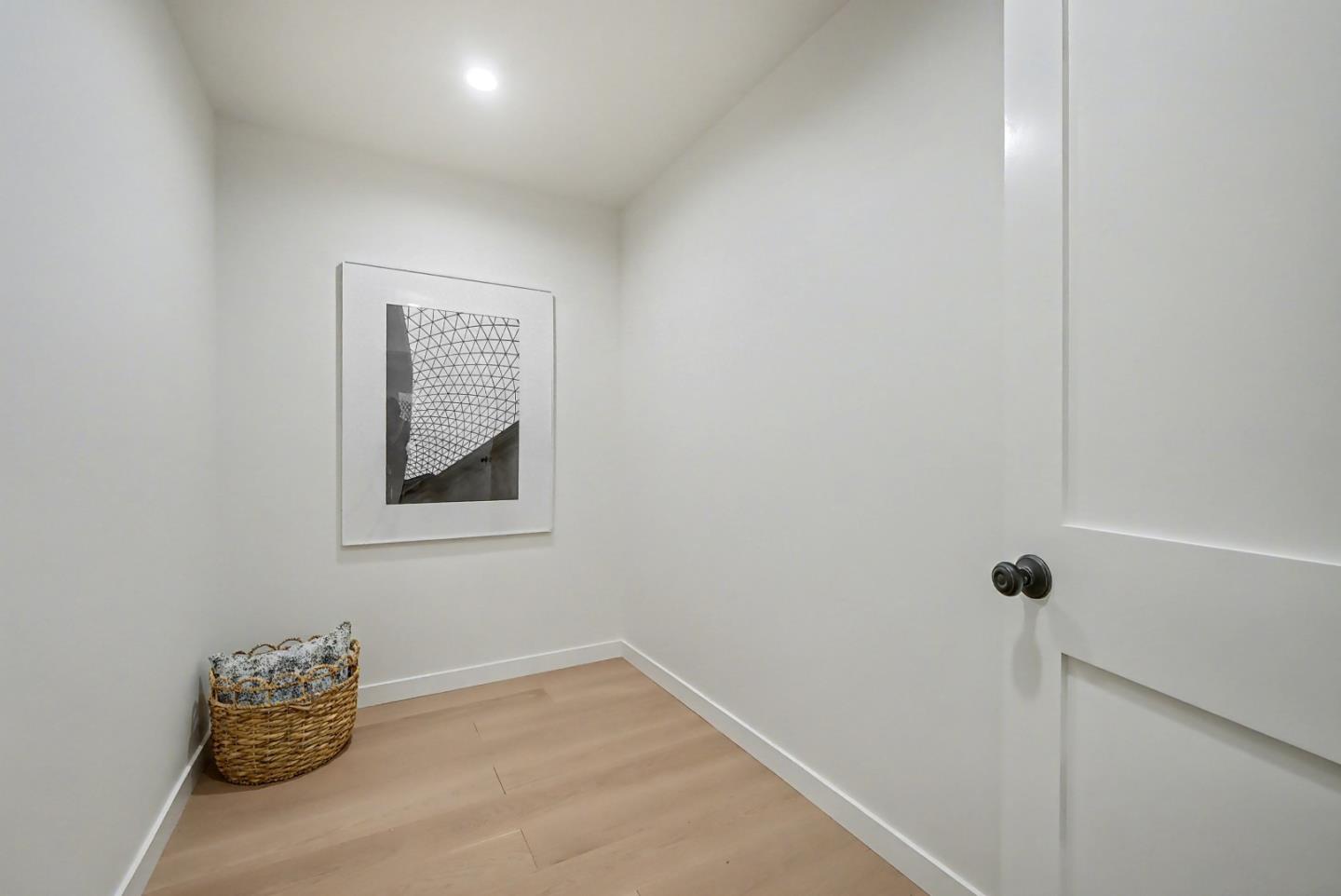 Detail Gallery Image 41 of 61 For 1125 Plymouth Dr, Sunnyvale,  CA 94087 - 4 Beds | 3 Baths