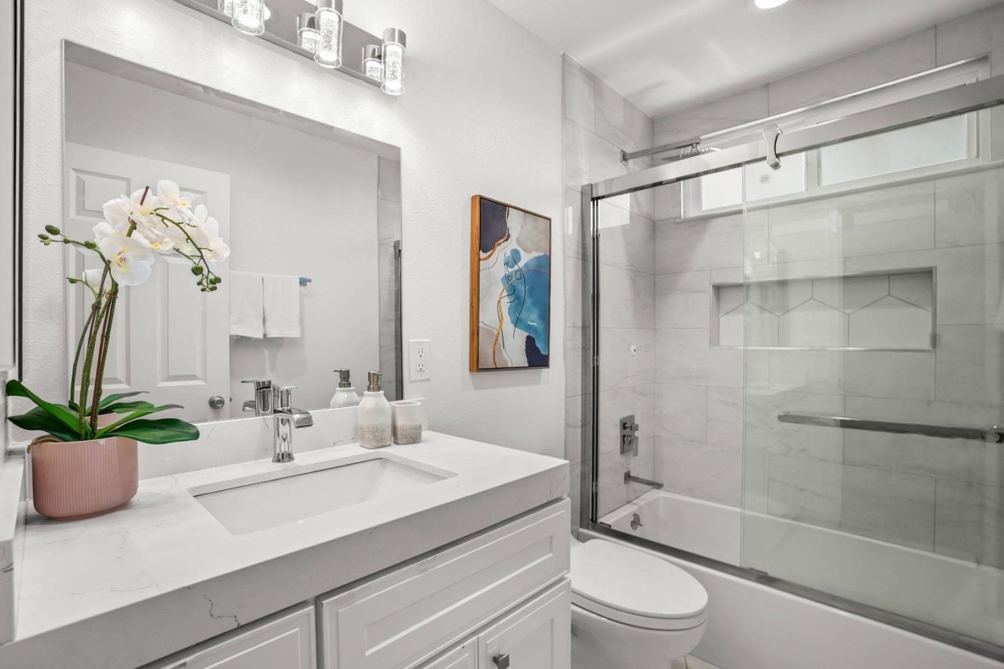 Detail Gallery Image 25 of 60 For 887 Kozera Dr, San Jose,  CA 95136 - 5 Beds | 2/1 Baths