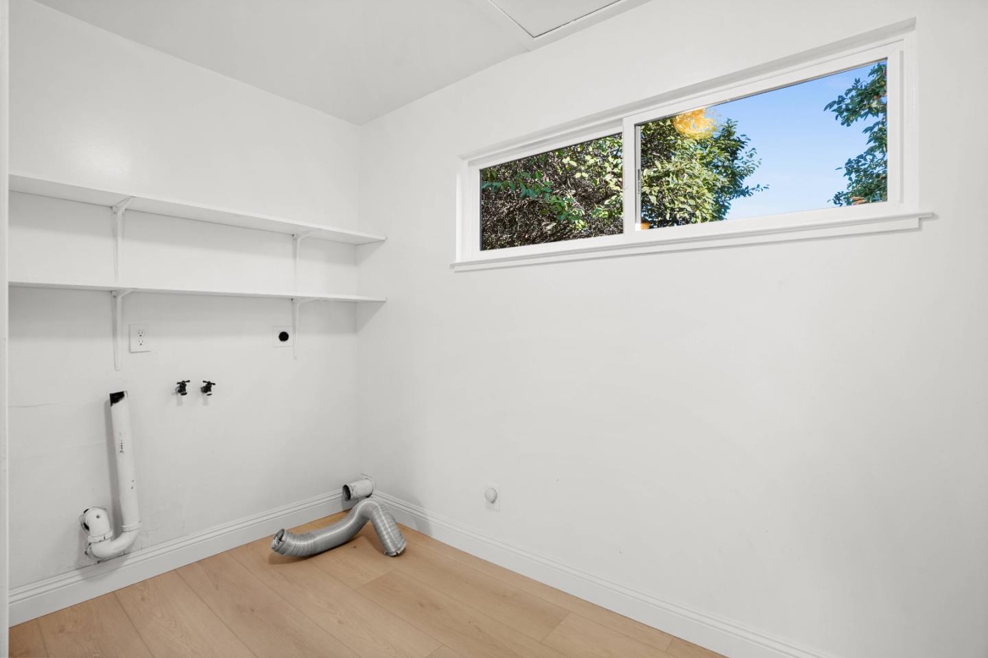 Detail Gallery Image 39 of 60 For 887 Kozera Dr, San Jose,  CA 95136 - 5 Beds | 2/1 Baths