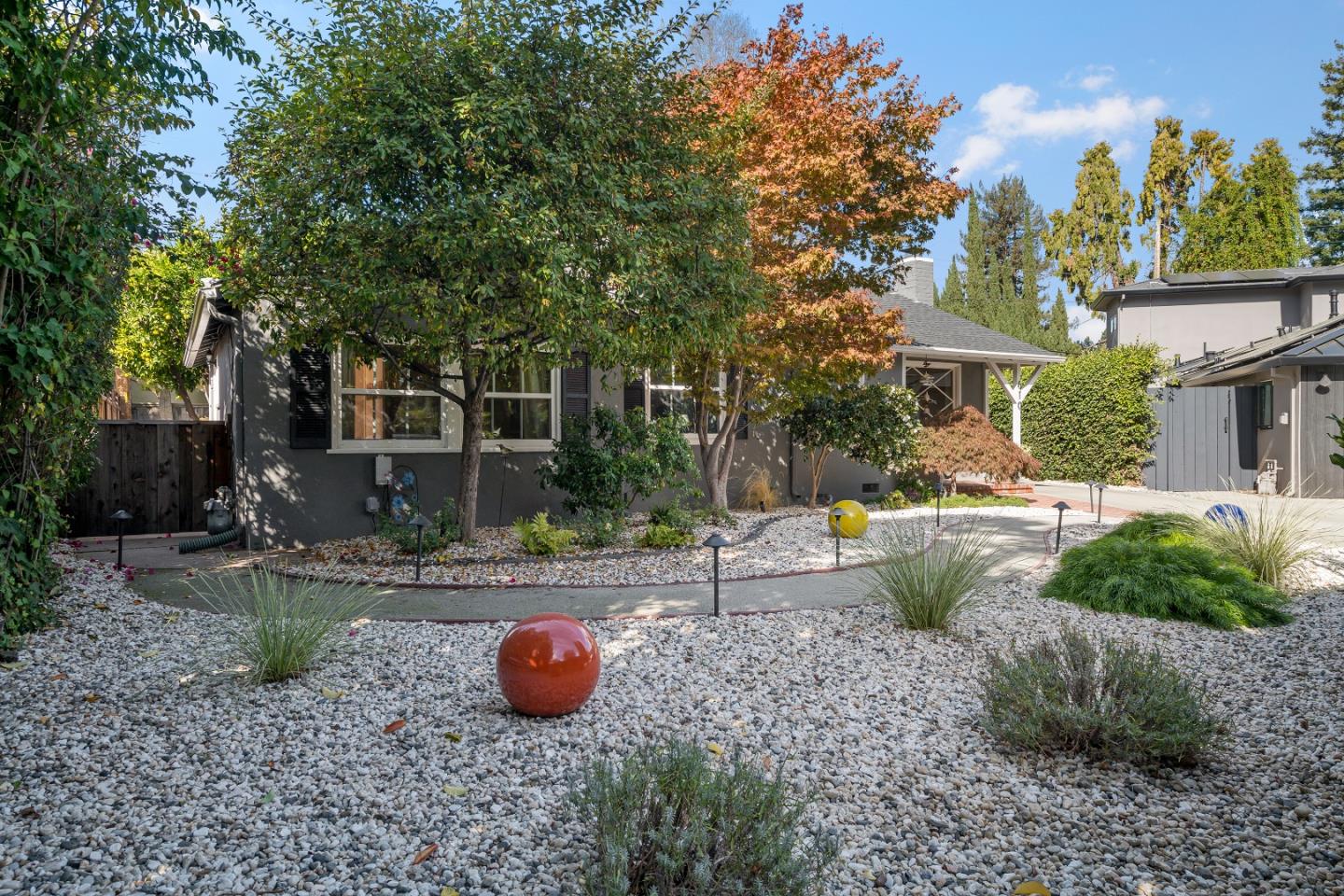 Detail Gallery Image 2 of 25 For 610 Kenwood Dr, Menlo Park,  CA 94025 - 3 Beds | 2 Baths