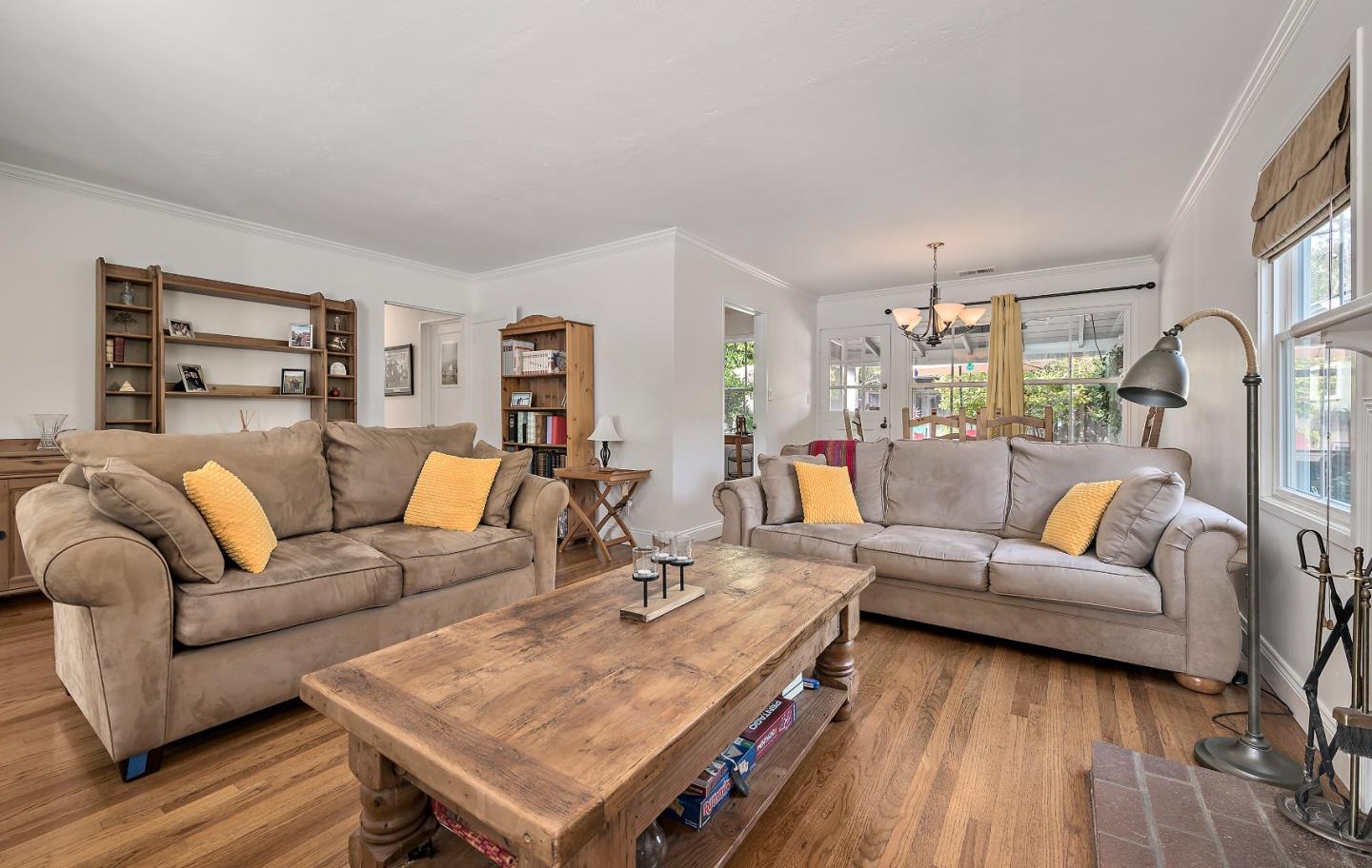 Detail Gallery Image 6 of 25 For 610 Kenwood Dr, Menlo Park,  CA 94025 - 3 Beds | 2 Baths