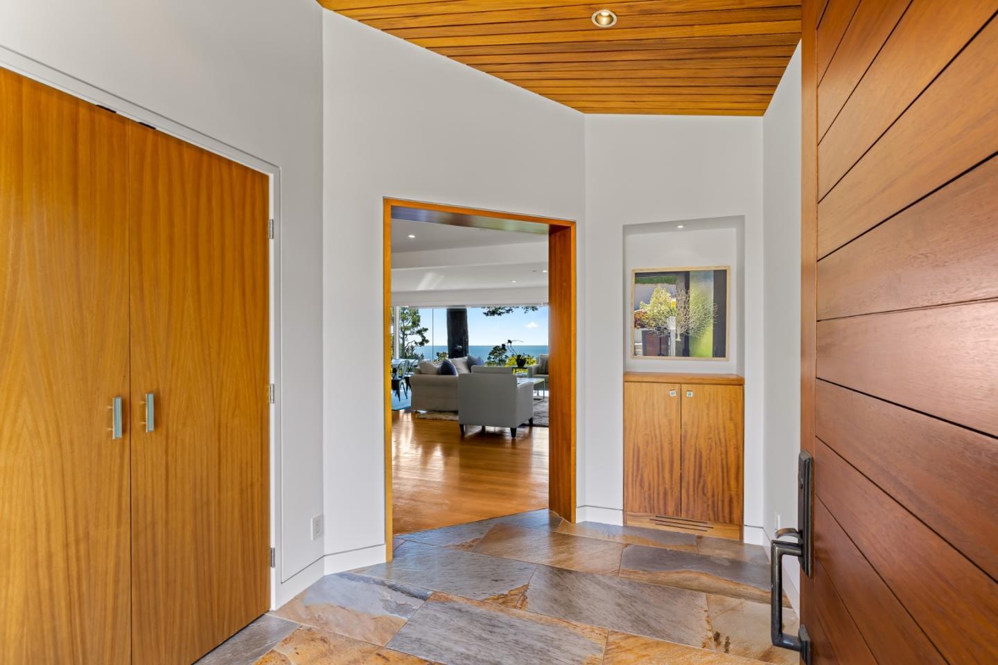 Detail Gallery Image 5 of 30 For 24497 San Mateo Ave, Carmel,  CA 93923 - 3 Beds | 3 Baths