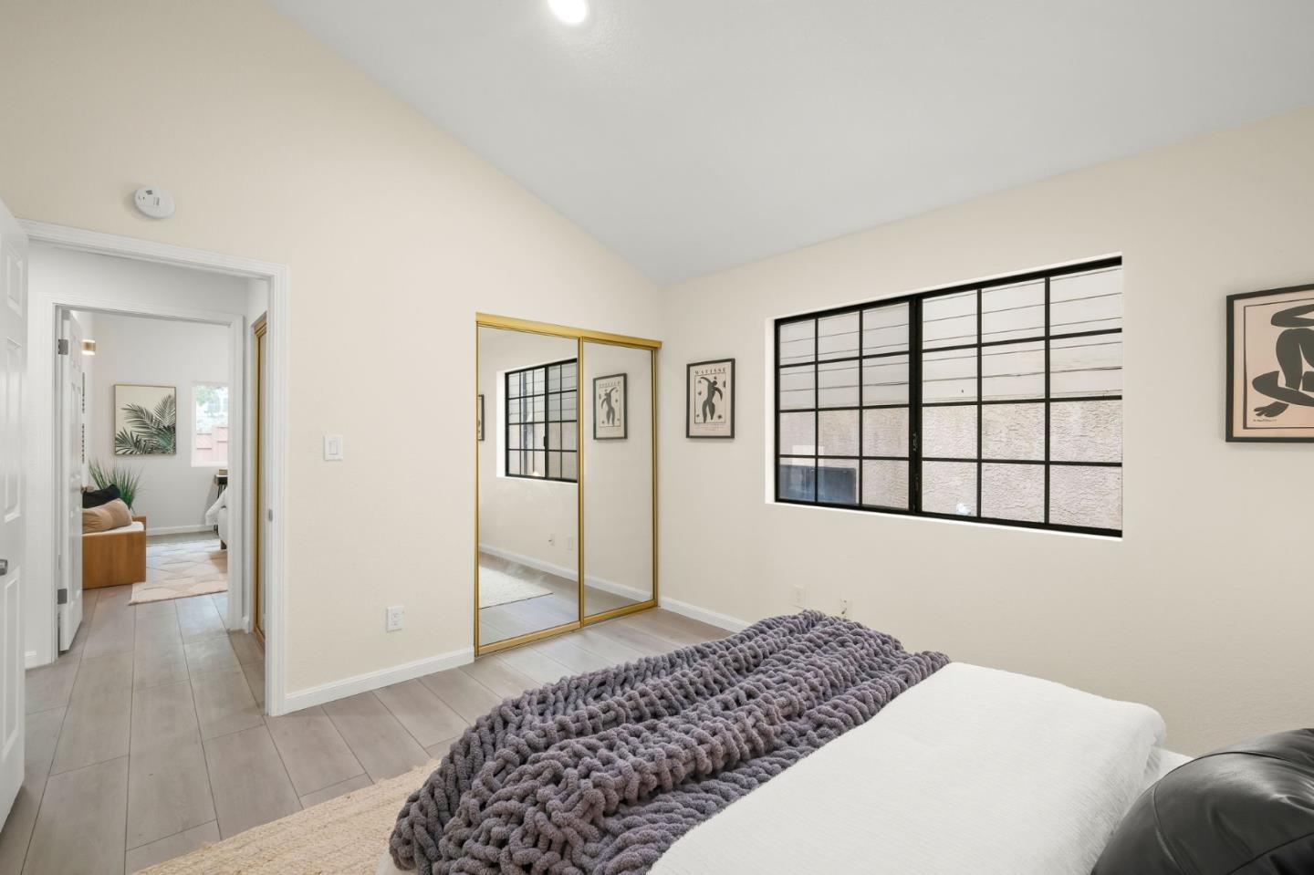 Detail Gallery Image 34 of 45 For 415 C St, Colma,  CA 94014 - – Beds | – Baths