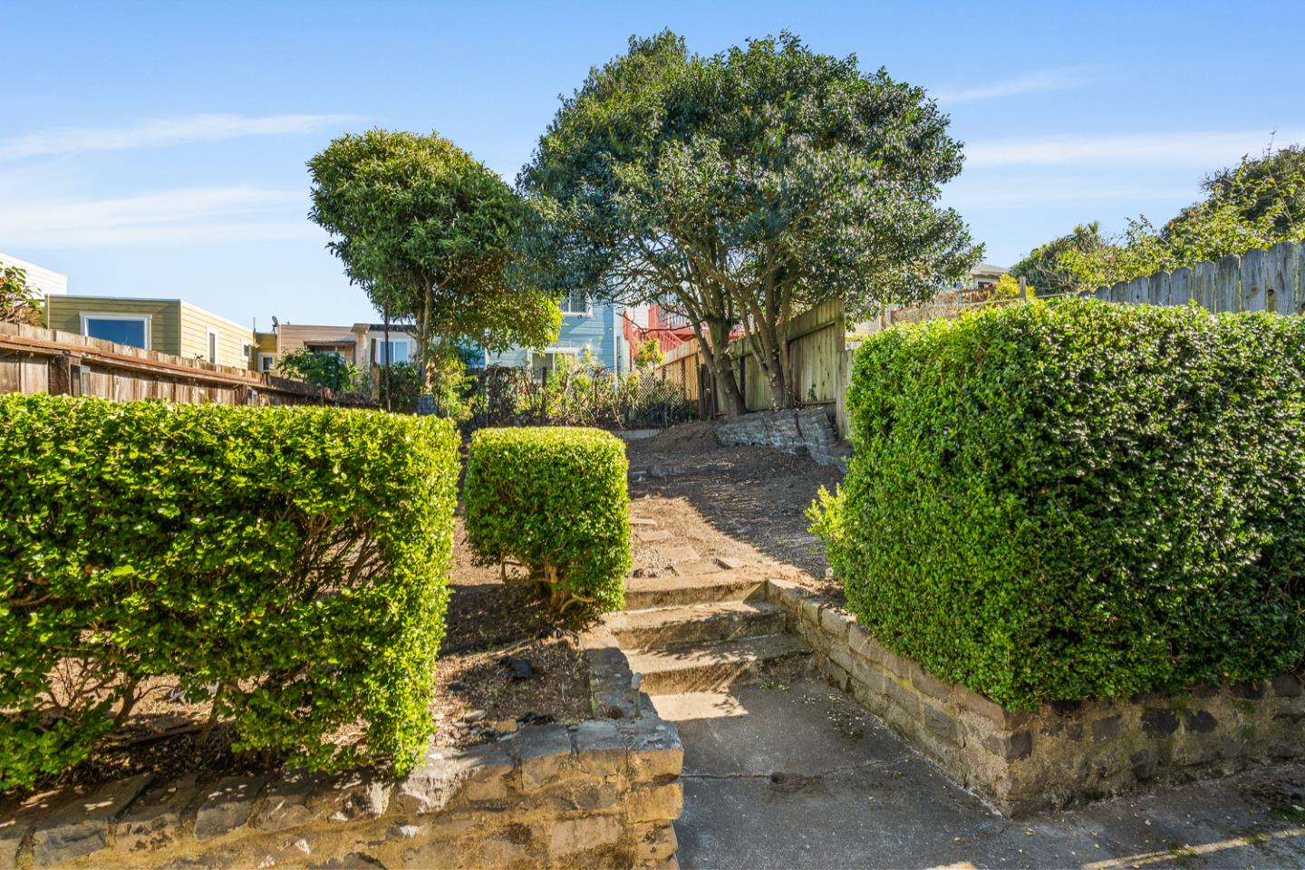 Detail Gallery Image 25 of 33 For 532 Ramsell St, San Francisco,  CA 94132 - 2 Beds | 1 Baths