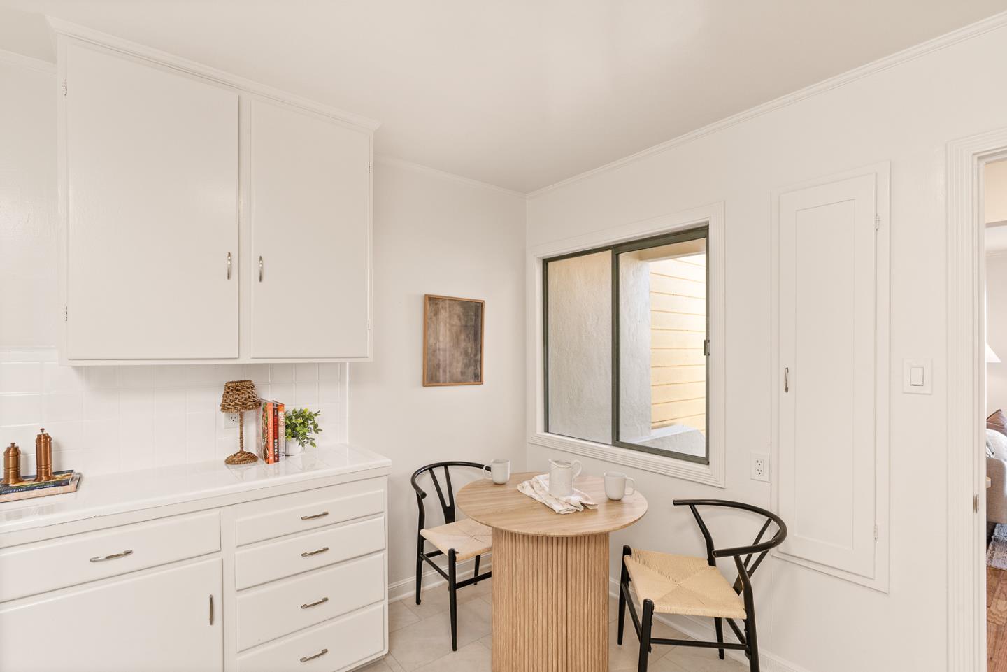 Detail Gallery Image 9 of 33 For 532 Ramsell St, San Francisco,  CA 94132 - 2 Beds | 1 Baths