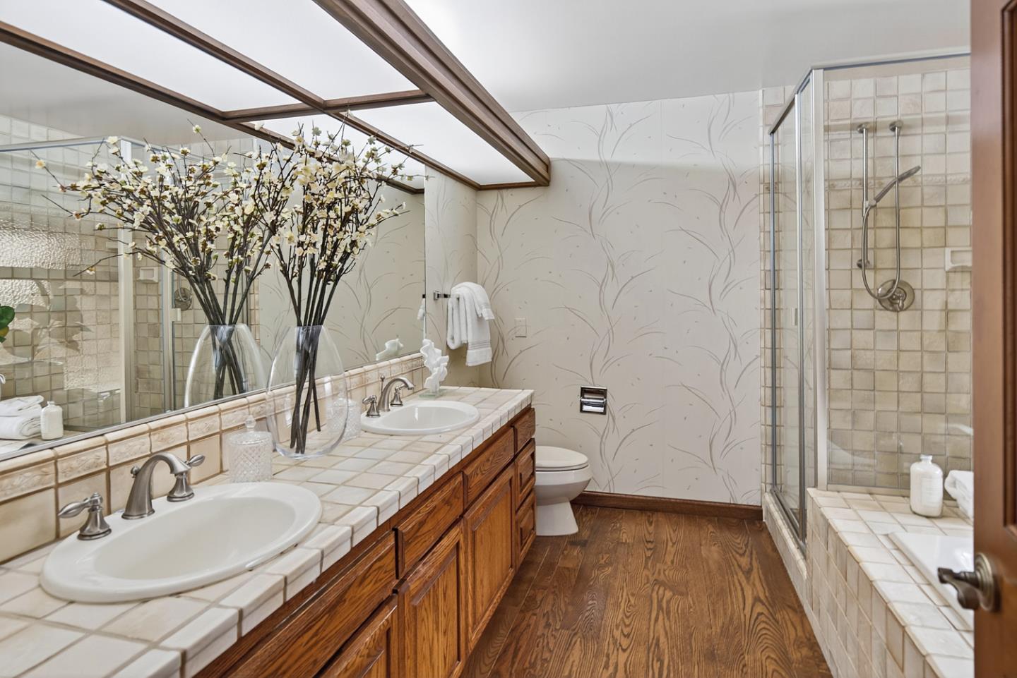 Detail Gallery Image 19 of 38 For 1281 Windimer Dr, Los Altos,  CA 94024 - 4 Beds | 3 Baths