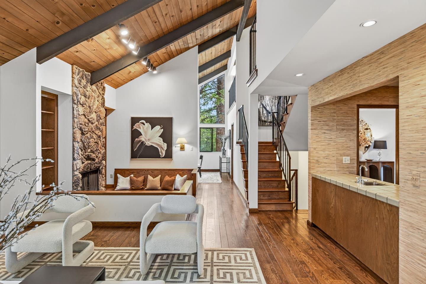 Detail Gallery Image 7 of 38 For 1281 Windimer Dr, Los Altos,  CA 94024 - 4 Beds | 3 Baths