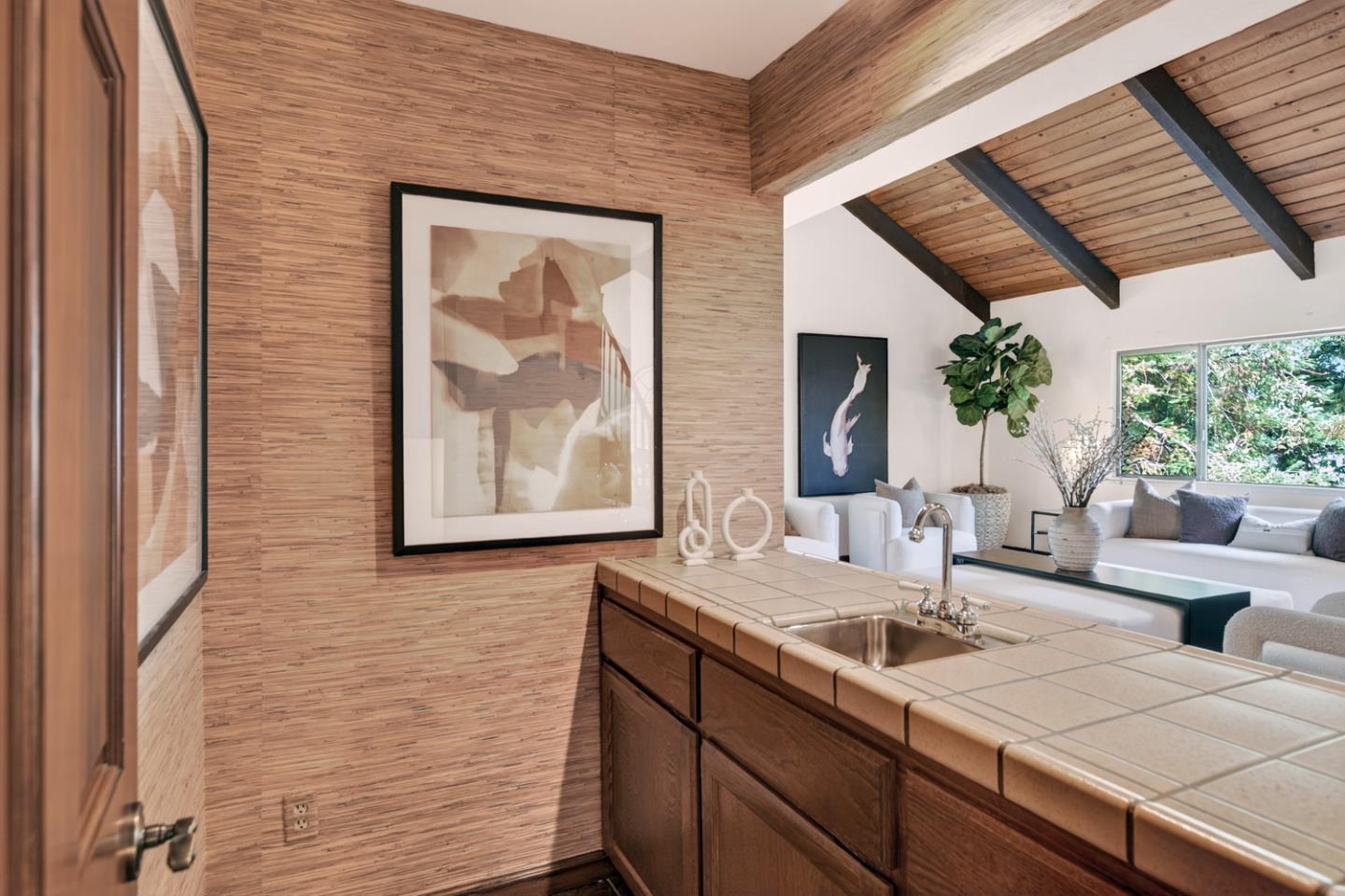 Detail Gallery Image 8 of 38 For 1281 Windimer Dr, Los Altos,  CA 94024 - 4 Beds | 3 Baths