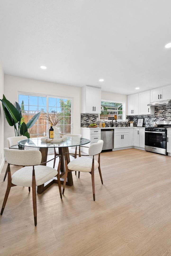 Detail Gallery Image 14 of 61 For 5138 Vera Ln, San Jose,  CA 95111 - 3 Beds | 2 Baths